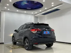 2022 Honda Vezel 1.5L CVT Pioneer, чёрный — фото 16