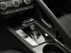 2023 Hyundai Elantra 1.5L CVT GLX Elite, белый — фото 5