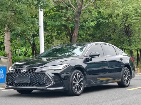 2022 Toyota Avalon 2.5L Luxury