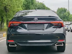 2022 Toyota Avalon 2.5L Luxury, чёрный — фото 11
