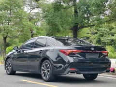 2022 Toyota Avalon 2.5L Luxury, чёрный — фото 12