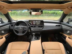 2022 Lexus ES 200 Excellence, белый — фото 12