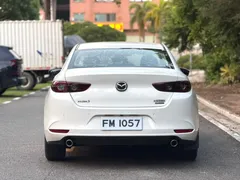 2022 Mazda Mazda3 2.0L AT, белый — фото 9