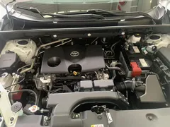 2022 Toyota RAV4 2.0L CVT 2WD Fashion, белый — фото 9