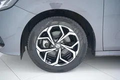 2021 MG MG5 180DVVT CVT Youth Luxury — фото 20