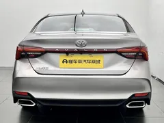 2022 Toyota Avalon 2.0L Luxury — фото 6