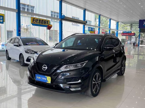 2022 Nissan Qashqai 2.0L XV Prem Luxury