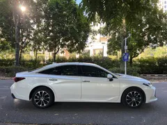 2022 Toyota Avalon 2.0L Luxury, белый — фото 4