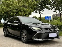 2021 Toyota Camry 2.5G Luxury, чёрный — фото 3