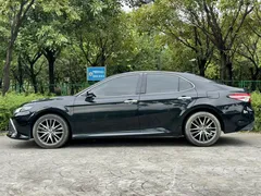2021 Toyota Camry 2.5G Luxury, чёрный — фото 4