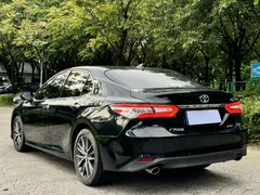 2021 Toyota Camry 2.5G Luxury, чёрный — фото 5