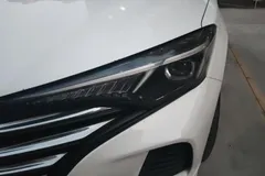 2022 Changan Eado PLUS 1.6L GDI CVT Luxury, белый — фото 2