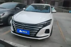 2022 Changan Eado PLUS 1.6L GDI CVT Luxury, белый — фото 3