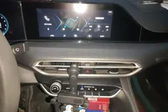 2022 Changan Eado PLUS 1.6L GDI CVT Luxury, белый — фото 15