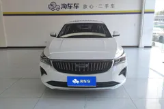 2022 Geely Emgrand 4th Gen 1.5L CVT Premium, белый — фото 3