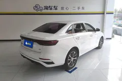 2022 Geely Emgrand 4th Gen 1.5L CVT Premium, белый — фото 8