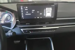 2022 Geely Emgrand 4th Gen 1.5L CVT Premium, белый — фото 13