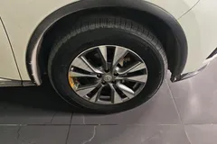 2021 Nissan Murano 2.5L XE 2WD Elite, белый — фото 5