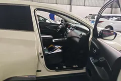 2021 Nissan Murano 2.5L XE 2WD Elite, белый — фото 6