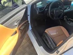 2022 Lexus ES 200 Excellence, белый — фото 5