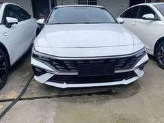 2023 Hyundai Elantra 1.5L CVT LUX Premium, белый — фото 2