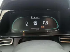 2023 Hyundai Elantra 1.5L CVT LUX Premium, белый — фото 17