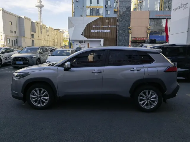 2022 Toyota Corolla Cross 2.0L Pioneer