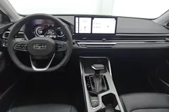 2023 Geely Emgrand 4th Gen 1.5L CVT Premium Champion, белый — фото 14