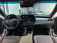 2021 Lexus ES 200 Excellence, белый — фото 9