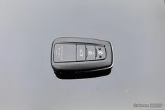 2023 Toyota Camry 2.5G Luxury, чёрный — фото 10