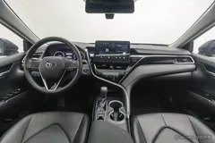 2023 Toyota Camry 2.5G Luxury, чёрный — фото 14