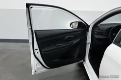 2022 Toyota Vios 1.5L CVT 20th Anniversary, белый — фото 11