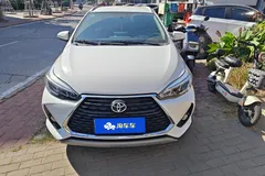 2022 Toyota Yaris L Zhixuan X 1.5L CVT Luxury Plus, белый — фото 3