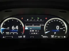 2023 Toyota Camry 2.5G Luxury — фото 13