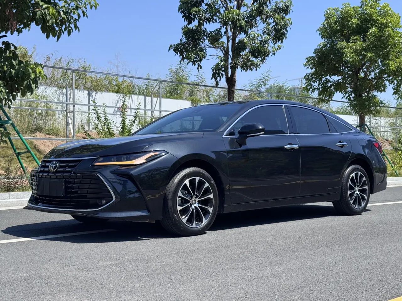 2022 Toyota Avalon 2.0L Luxury