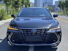2022 Toyota Avalon 2.0L Luxury, чёрный — фото 2