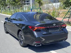 2022 Toyota Avalon 2.0L Luxury, чёрный — фото 9
