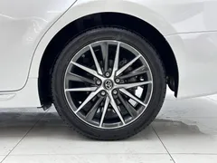 2023 Toyota Camry 2.5G Luxury, белый — фото 15