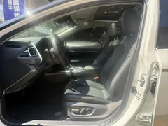 2022 Toyota Camry 2.5S Knight, белый — фото 10