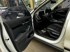 2021 Kia Seltos 1.5L CVT Trend, белый — фото 8