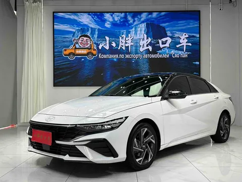 2023 Hyundai Elantra 1.5L CVT LUX Premium