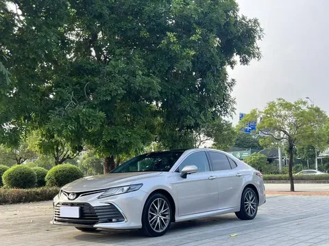 2021 Toyota Camry 2.5G Luxury