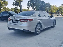 2021 Toyota Camry 2.0G Luxury — фото 8