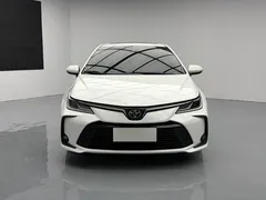 2021 Toyota Corolla 1.5L CVT Elite, белый — фото 2