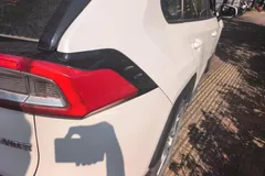 2022 Toyota Wildlander 2.0L 2WD Luxury, белый — фото 8