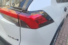 2023 Toyota RAV4 2.0L CVT 2WD, белый — фото 7