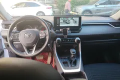 2023 Toyota RAV4 2.0L CVT 2WD, белый — фото 12