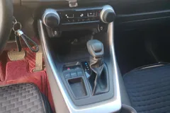 2023 Toyota RAV4 2.0L CVT 2WD, белый — фото 14