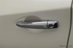 2021 Nissan Tiida 1.6L CVT, белый — фото 8