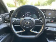 2022 Hyundai Elantra 1.5L CVT GLX Elite, белый — фото 14